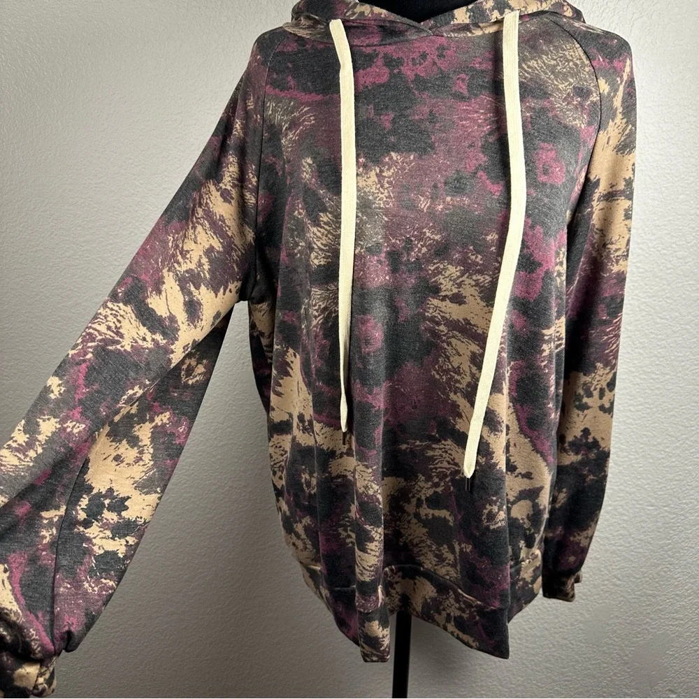 White Birch Tie‎ Dye Hooded Pullover Sweatshirt Size M